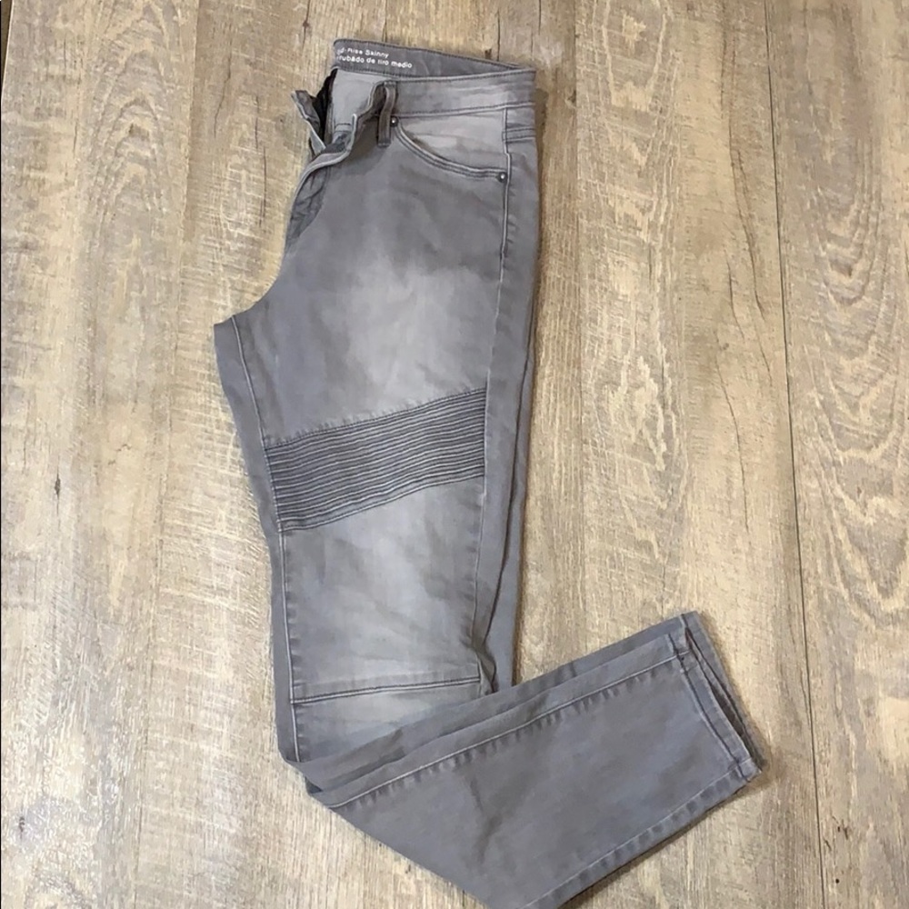 Grey Skinny Moto Jeans. Size 10.